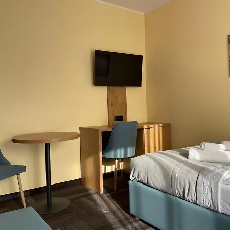 Adania 1 民宿 格里兹鲍