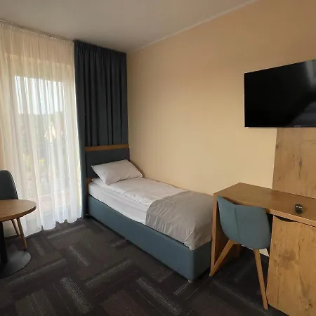 Adania 1 格里兹鲍