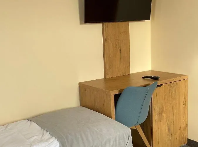 ホームステイ Adania 1 *